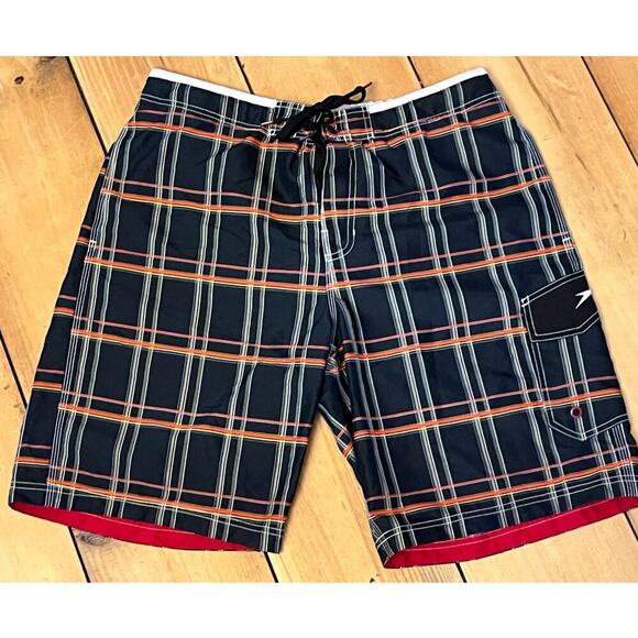 Speedo Men's Swim Shorts Bathing Suit. Size Large. Plaid. Black & Red - Picture 1 of 5
